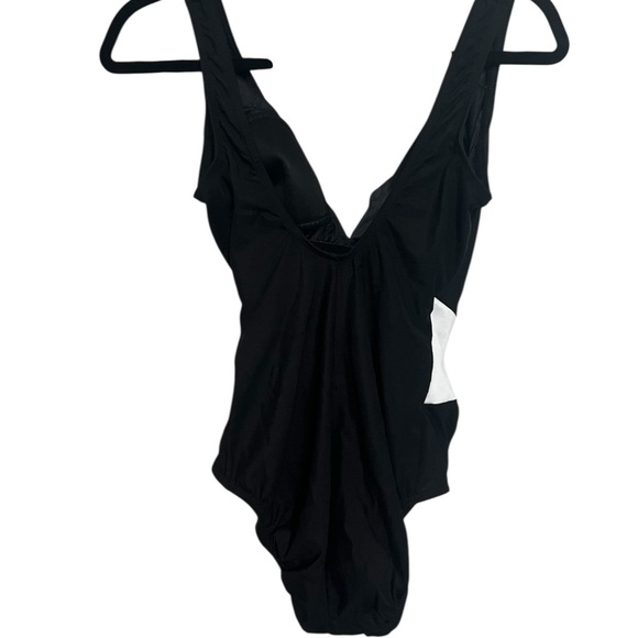 Longitude Black and White Swimsuit with Belt Detail 10 - Picture 4 of 6